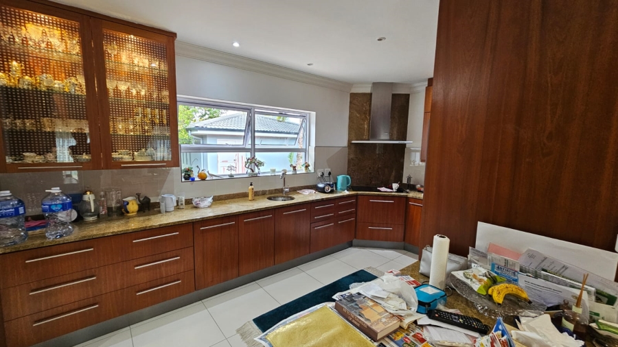 4 Bedroom Property for Sale in Constantia Western Cape